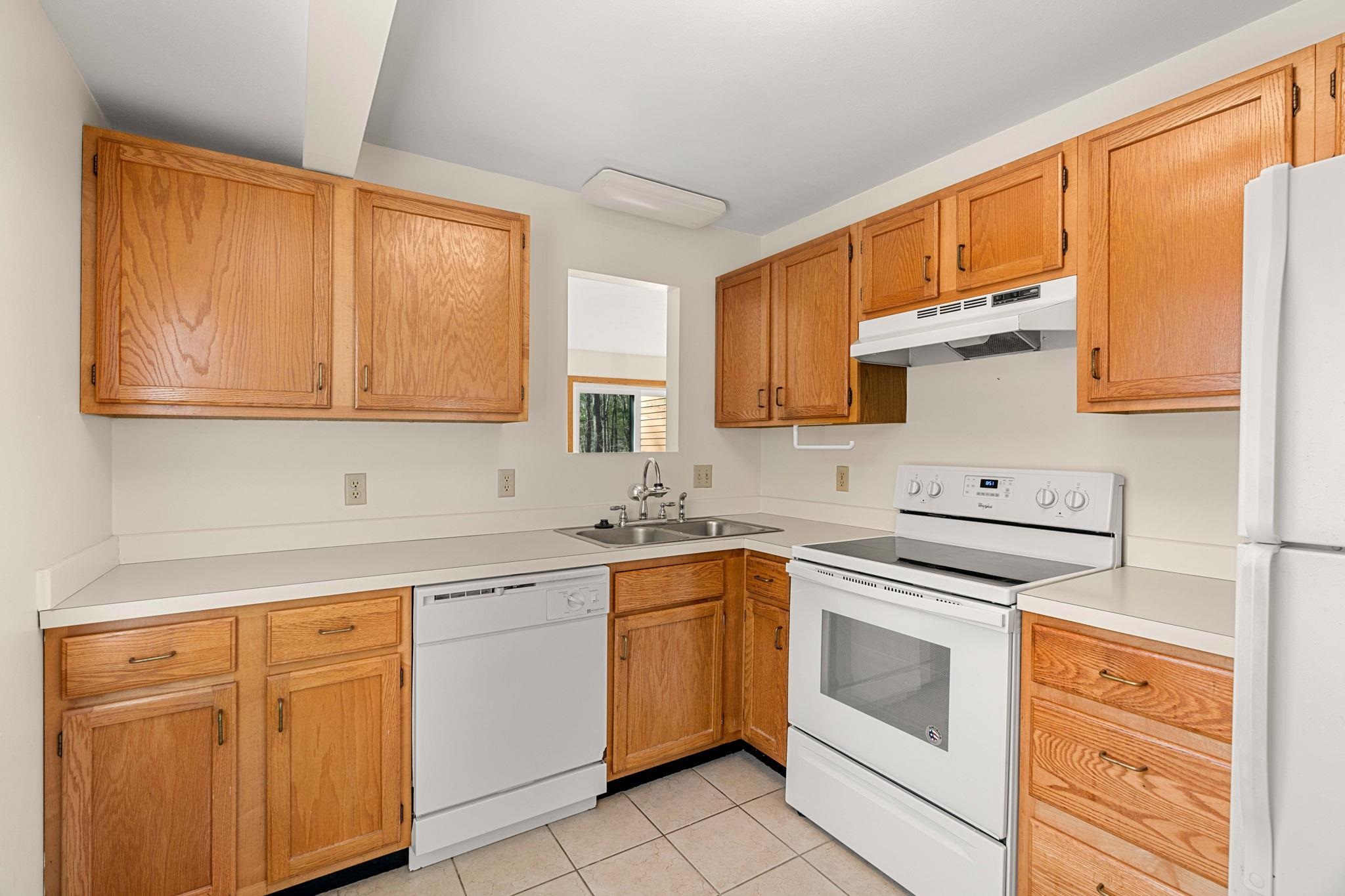 30 Dunvegan Wds Drive Hampton, NH 03842 - Photo 8 of 35