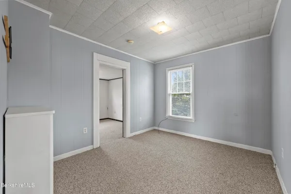 $329,900 | 53 Newell Street, Pittsfield, MA 01201