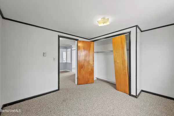 $329,900 | 53 Newell Street, Pittsfield, MA 01201