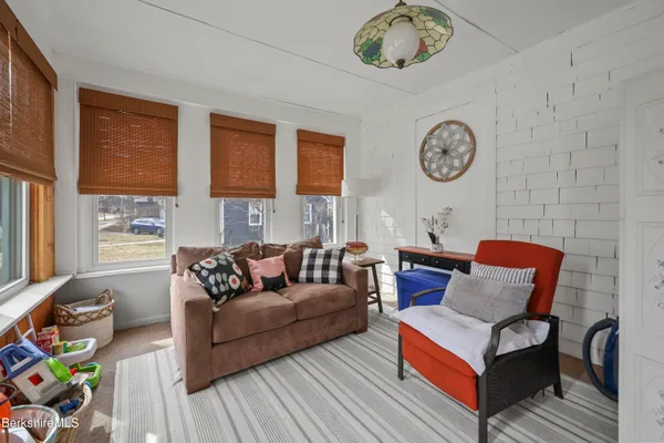 $329,900 | 53 Newell Street, Pittsfield, MA 01201