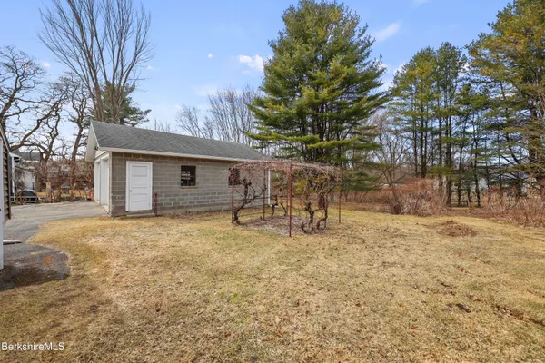 $329,900 | 53 Newell Street, Pittsfield, MA 01201