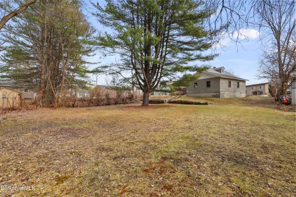 $329,900 | 53 Newell Street, Pittsfield, MA 01201