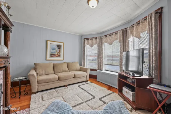 $329,900 | 53 Newell Street, Pittsfield, MA 01201