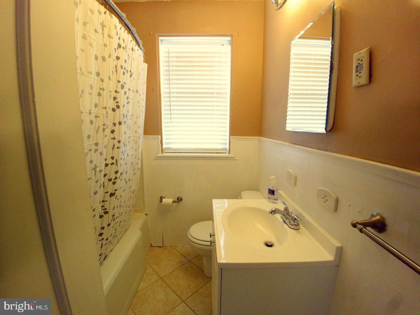 3125 Willits Road Philadelphia, PA 19114 - Photo 13 of 24 Gallery Image 13