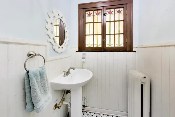 $775,000 | 10041 South Hoyne Avenue, Chicago, IL 60643