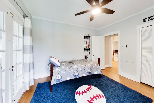 $775,000 | 10041 South Hoyne Avenue, Chicago, IL 60643
