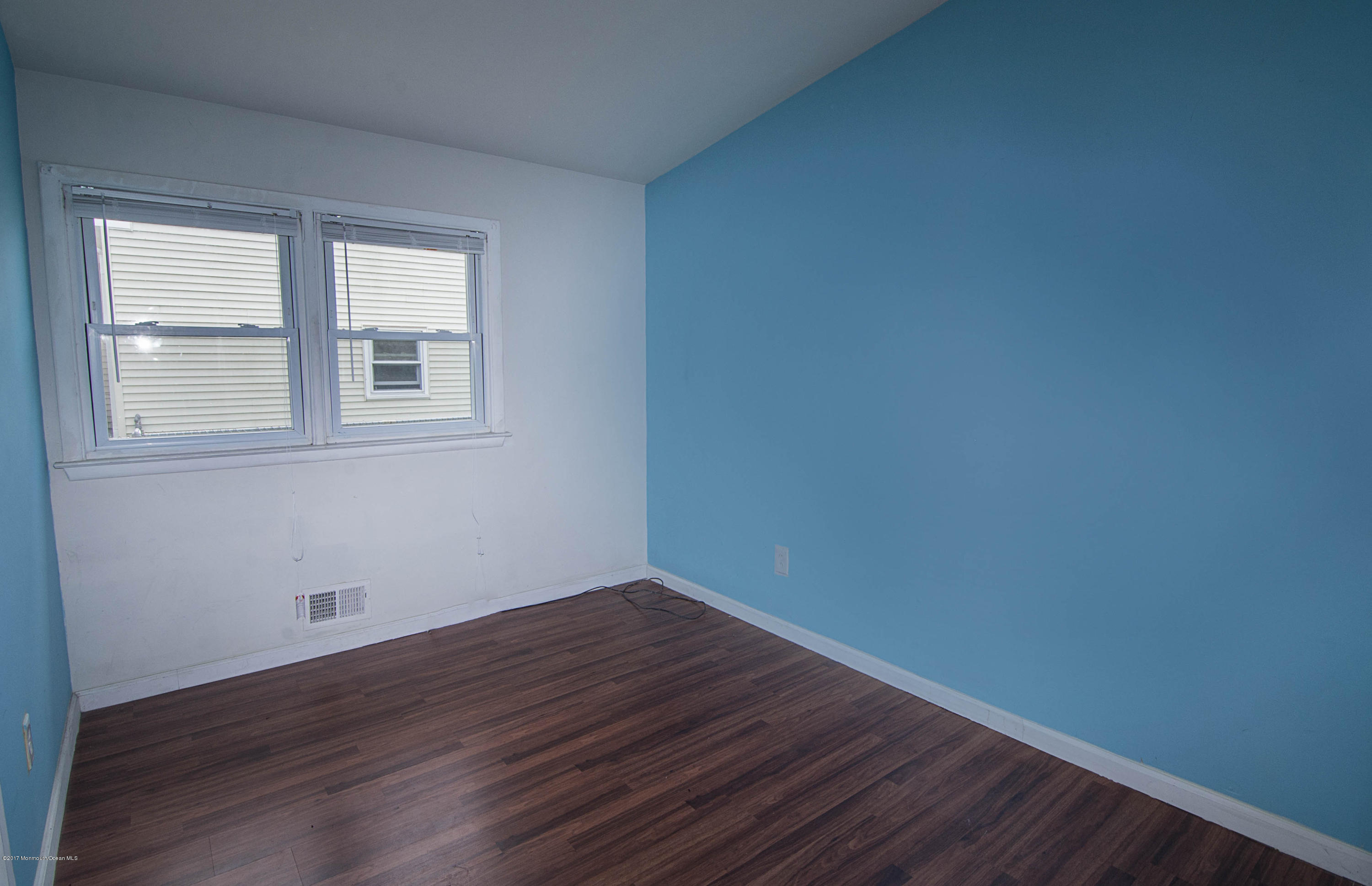 191 Cherry Quay Road Brick, NJ 08723 - Photo 16 of 22 3rd Bedroom