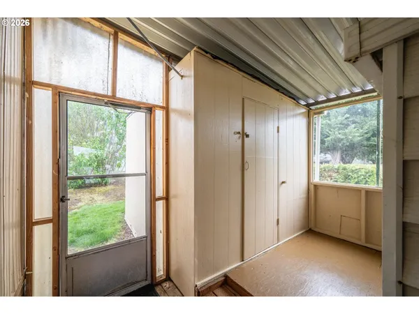$65,000 | 1400 Candlelight Drive, Unit 200, Eugene, OR 97402