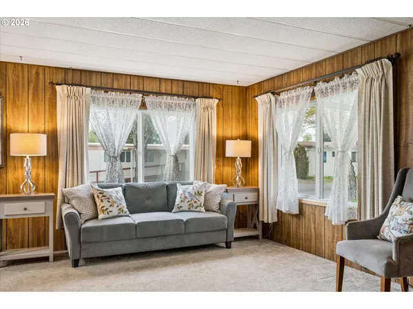 $65,000 | 1400 Candlelight Drive, Unit 200, Eugene, OR 97402