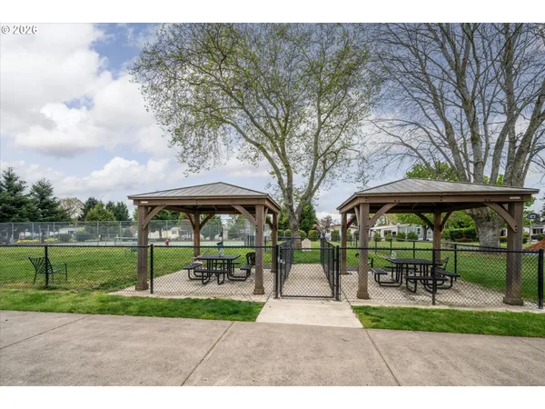 $65,000 | 1400 Candlelight Drive, Unit 200, Eugene, OR 97402