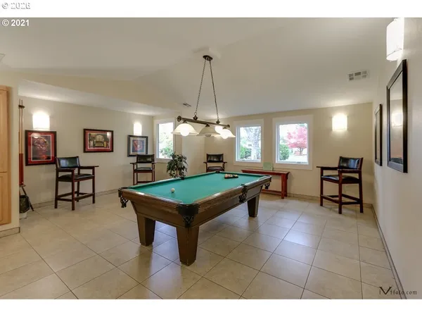 $65,000 | 1400 Candlelight Drive, Unit 200, Eugene, OR 97402