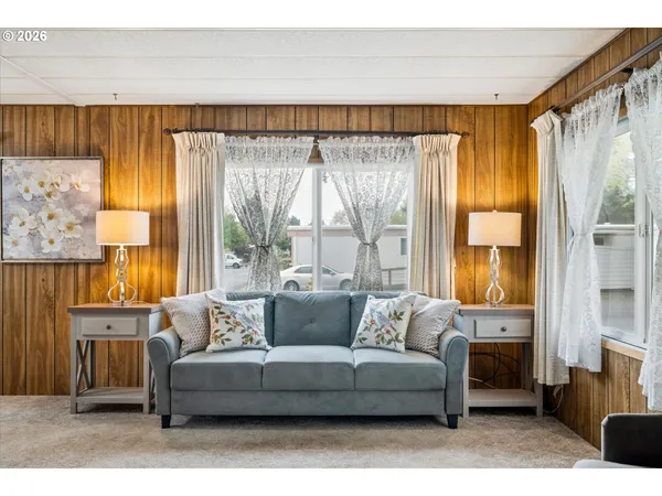 $65,000 | 1400 Candlelight Drive, Unit 200, Eugene, OR 97402