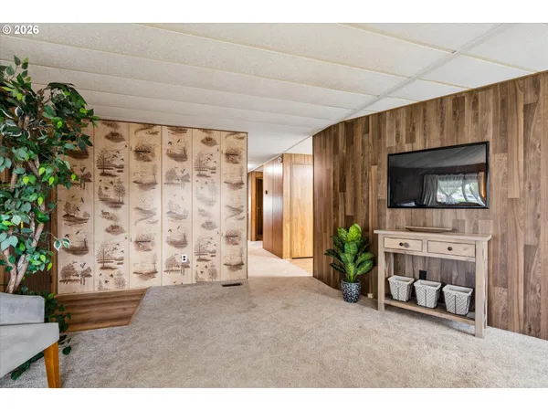 $65,000 | 1400 Candlelight Drive, Unit 200, Eugene, OR 97402