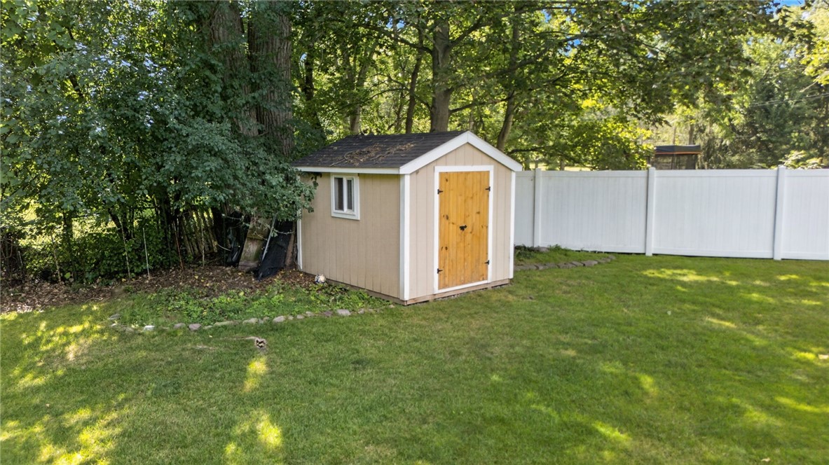 343 French Road Pittsford, NY 14534 - Photo 43 of 44 Gallery Image 43