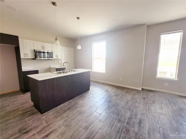 $990 | 1416 Petri Drive, Unit 3, Weslaco, TX 78599