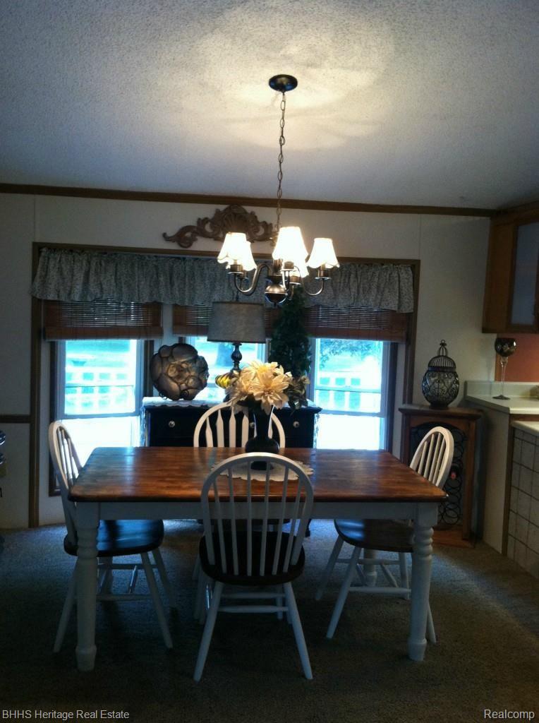 3705 Jewell Road Howell, MI 48843 - Photo 7 of 34 din 3.jpg