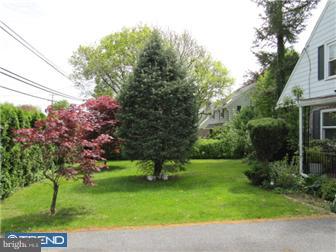 2118 Bernville Road Reading, PA 19601 - Photo 2 of 12 Exterior Front