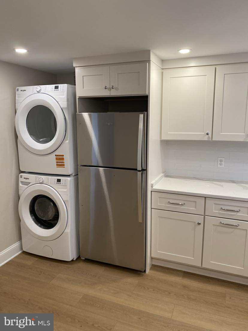 120 West 4th Avenue, Unit 2 Ranson, WV 25438 - Photo 2 of 9 Washer/dryer