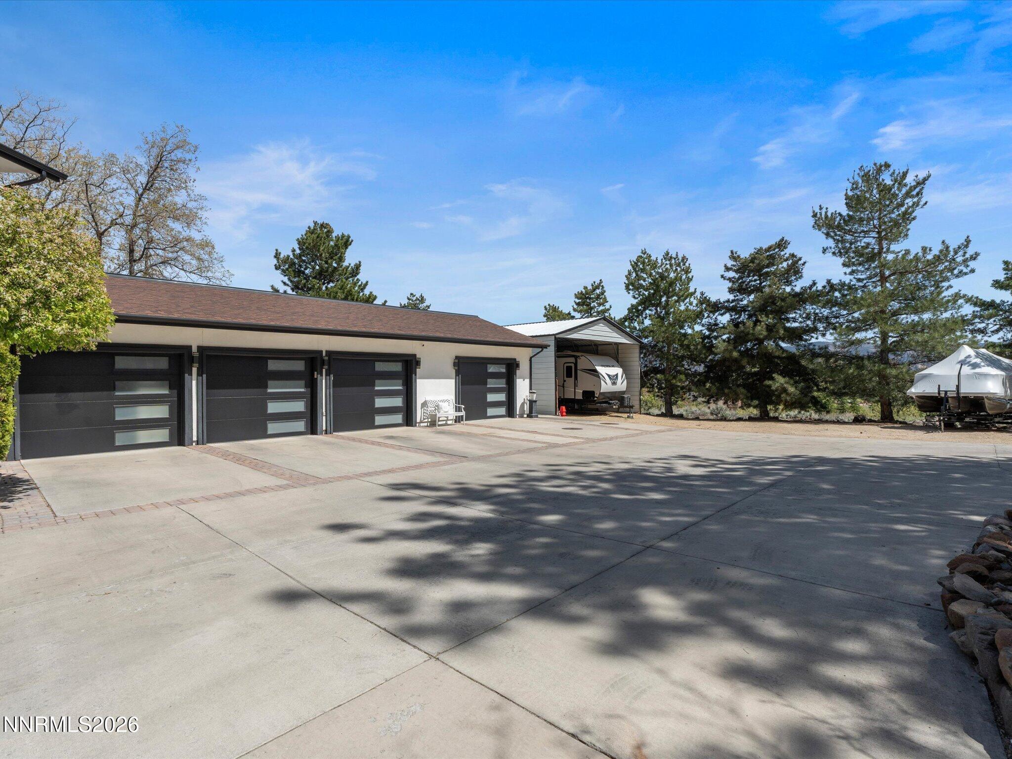 16020 Edmands Drive Reno, NV 89511 - Photo 32 of 126 006-16020 Edmands Dr-203