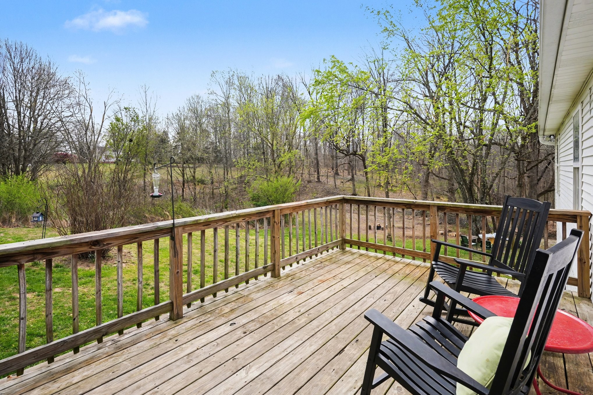 550 Gregory Road Westmoreland, TN 37186 - Photo 18 of 26 a view of balcony with furniture