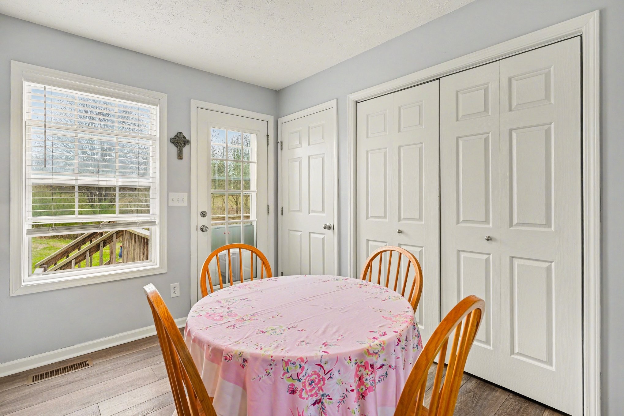 550 Gregory Road Westmoreland, TN 37186 - Photo 8 of 26 a bedroom with a bed and a window