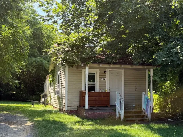 $4,500,000 | 712 Snead Street, Unit A & B, Reidsville, NC 27320