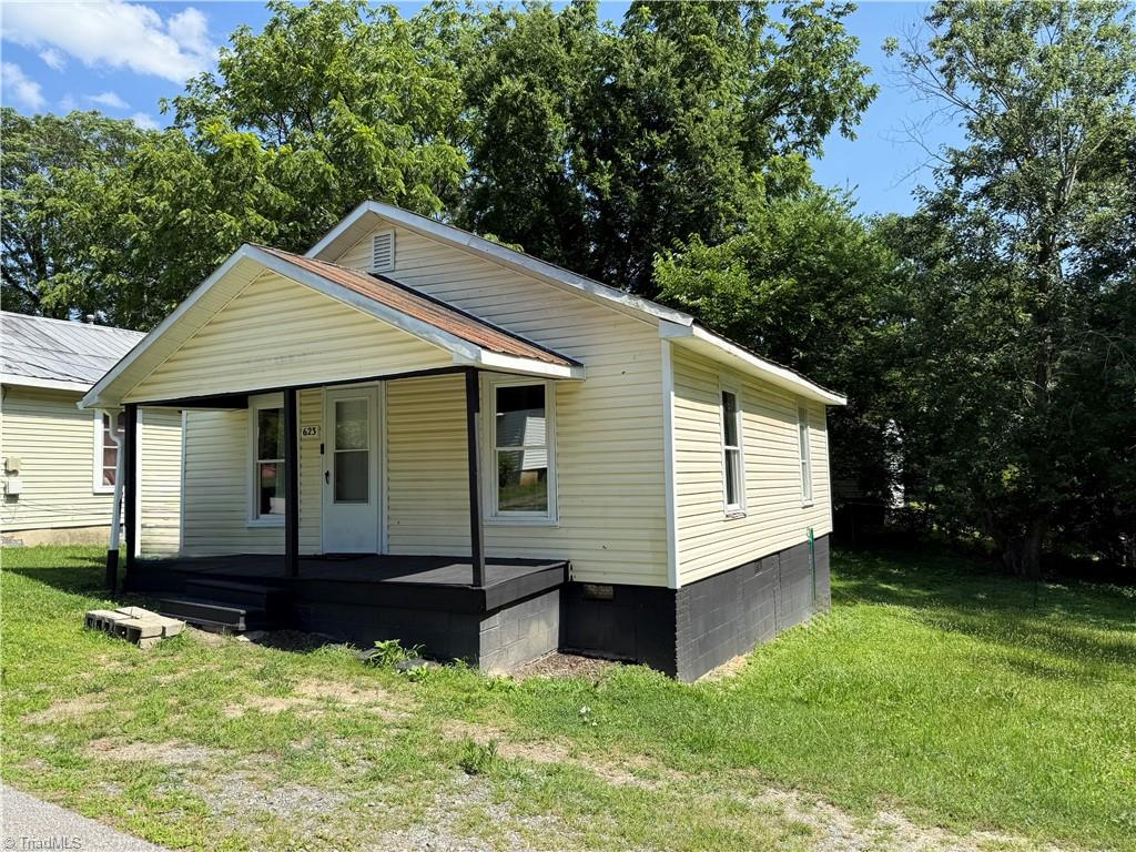 712 Snead Street, Unit A & B Reidsville, NC 27320 - Photo 31 of 43