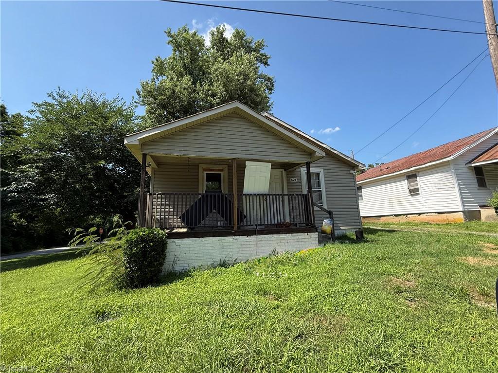 712 Snead Street, Unit A & B Reidsville, NC 27320 - Photo 32 of 43