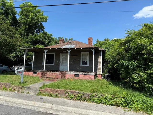 $4,500,000 | 712 Snead Street, Unit A & B, Reidsville, NC 27320