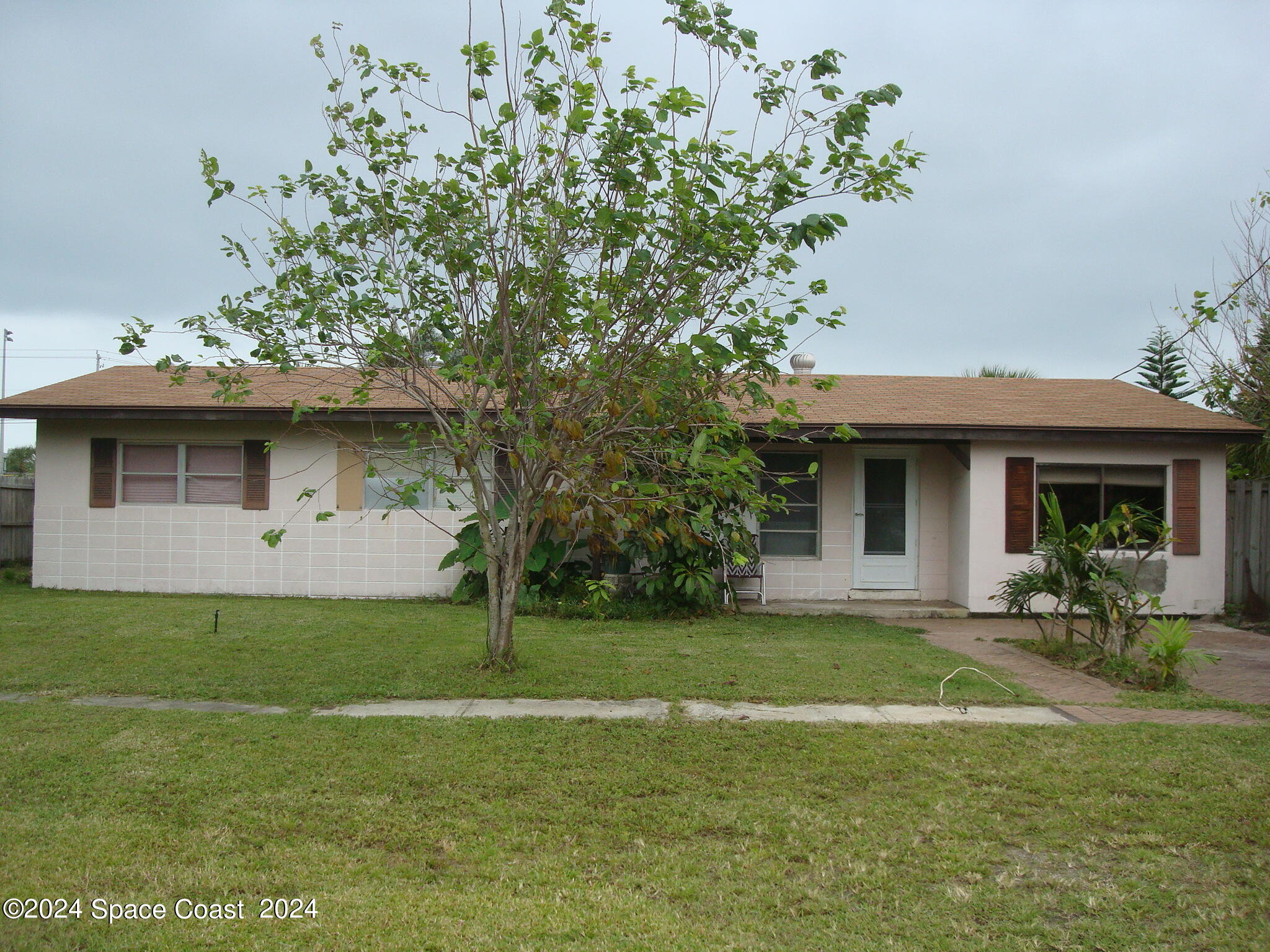 2059 Barracuda Avenue, Melbourne Beach, FL 32951 Compass