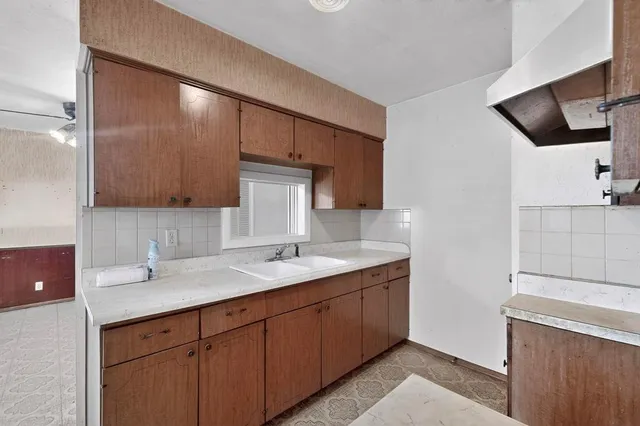 $160,000 | 1214 Glenn Drive, Euless, TX 76039