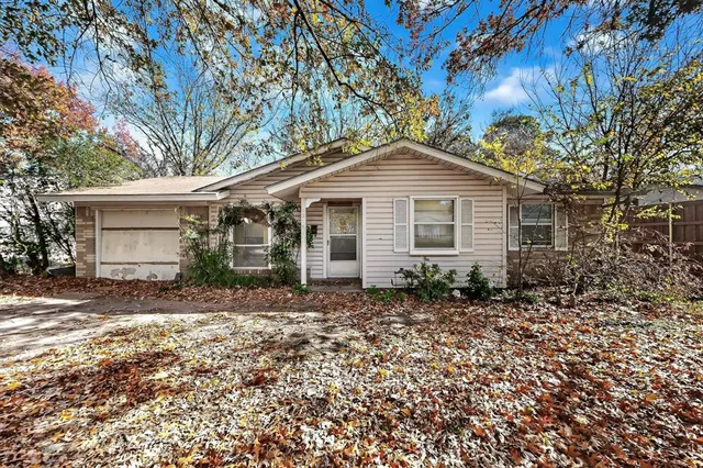 $160,000 | 1214 Glenn Drive, Euless, TX 76039