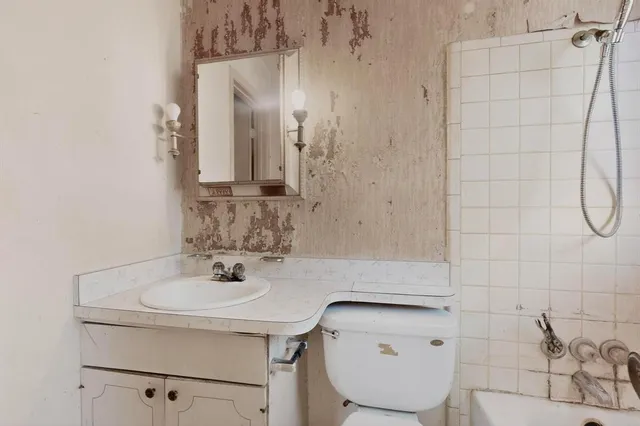 $160,000 | 1214 Glenn Drive, Euless, TX 76039