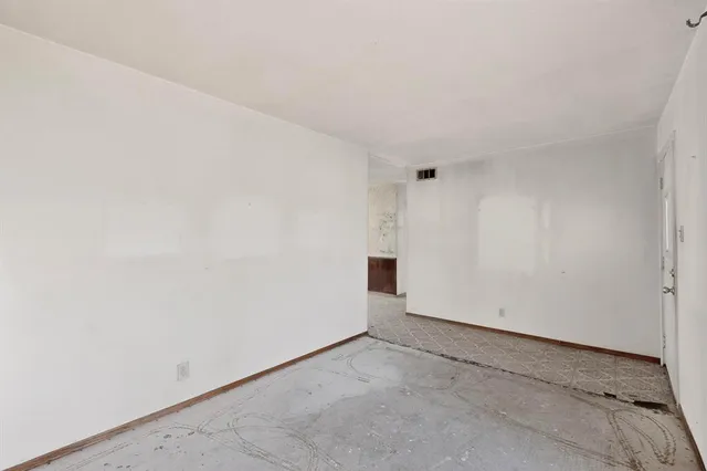 $160,000 | 1214 Glenn Drive, Euless, TX 76039