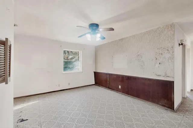 $160,000 | 1214 Glenn Drive, Euless, TX 76039