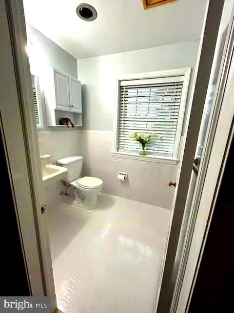 3919 Juniper Road Baltimore, MD 21218 - Photo 25 of 44