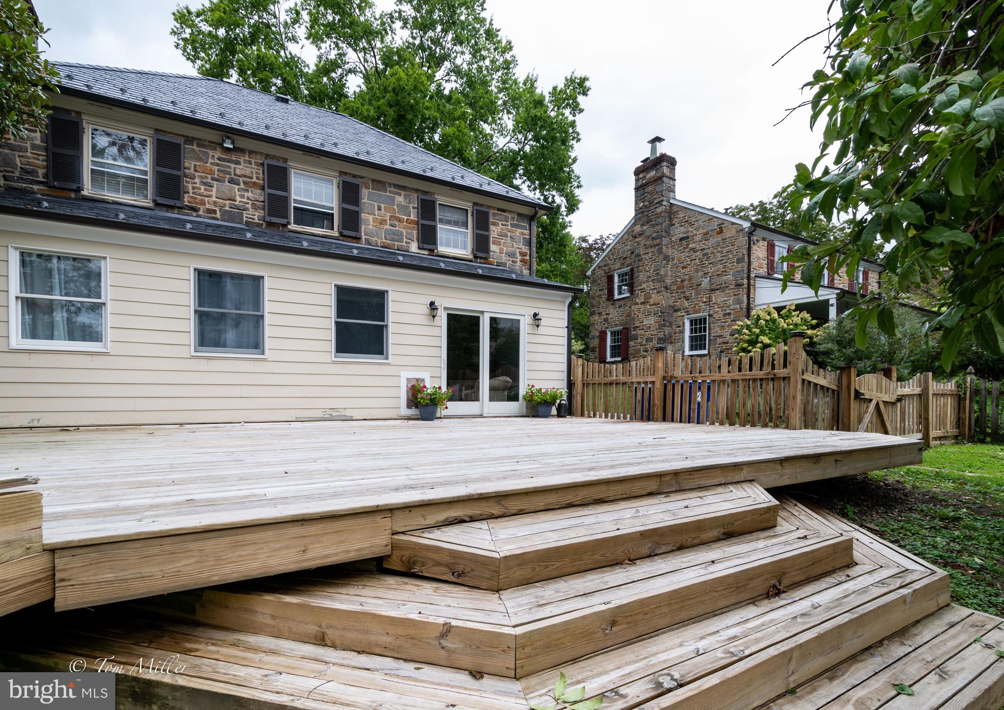 3919 Juniper Road Baltimore, MD 21218 - Photo 41 of 44