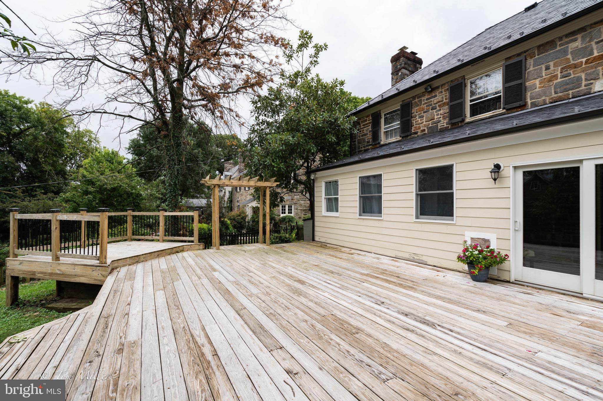 3919 Juniper Road Baltimore, MD 21218 - Photo 42 of 44