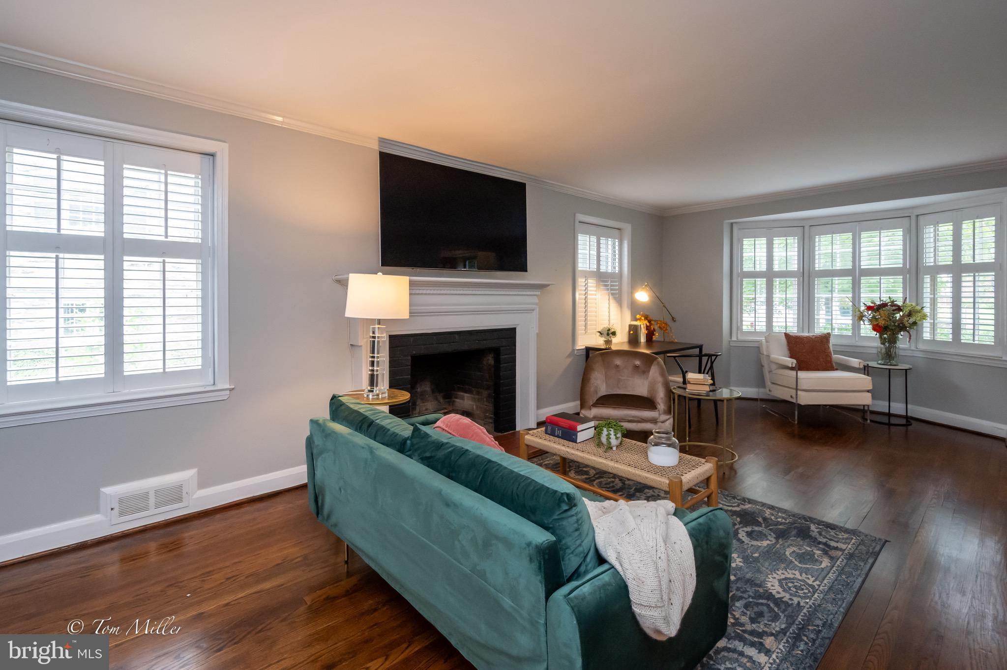3919 Juniper Road Baltimore, MD 21218 - Photo 8 of 44
