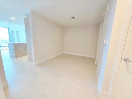 $629,900 | 16385 Biscayne Boulevard, Unit 1019, North Miami Beach, FL 33160