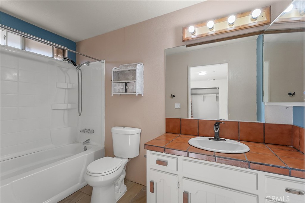 6411 Mountain View Street Joshua Tree, CA 92252 - Photo 16 of 22