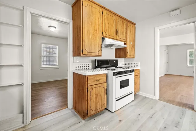 $2,500 | 8109 Naomi Avenue, Los Angeles, CA 90001