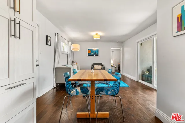 $1,299,000 | 8012 Kittyhawk Avenue, Los Angeles, CA 90045