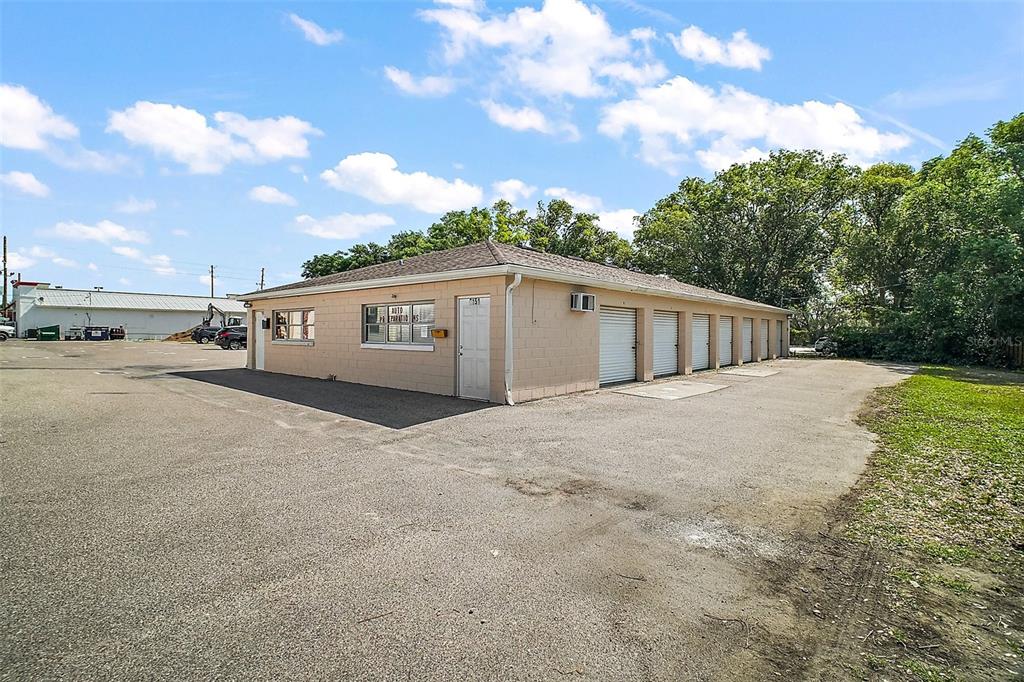 3101 Kurt Street Eustis, FL 32726 - Photo 5 of 43 a view of a house with a backyard