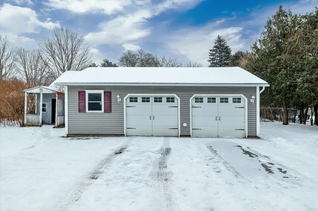 $369,900 | 43 North Elm Street, St. Albans, VT 05478
