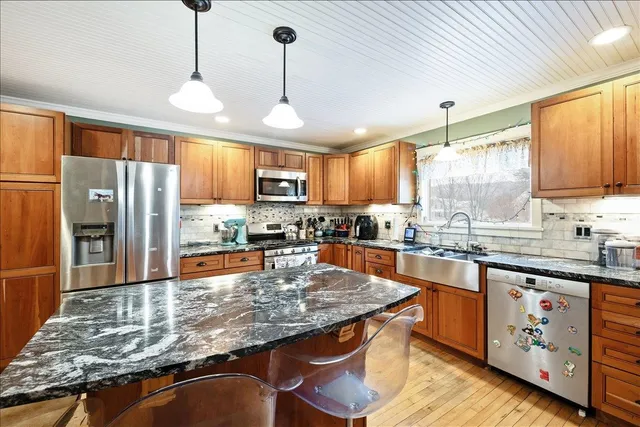 $369,900 | 43 North Elm Street, St. Albans, VT 05478