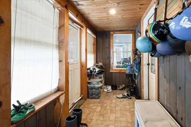 $369,900 | 43 North Elm Street, St. Albans, VT 05478