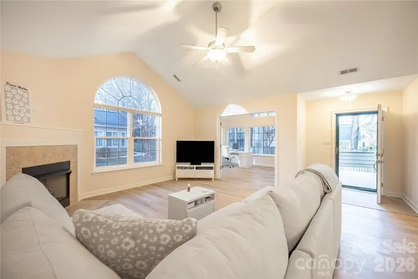 $400,000 | 5515 Prosperity View Drive, Charlotte, NC 28269