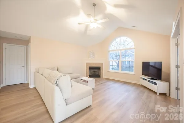 $400,000 | 5515 Prosperity View Drive, Charlotte, NC 28269