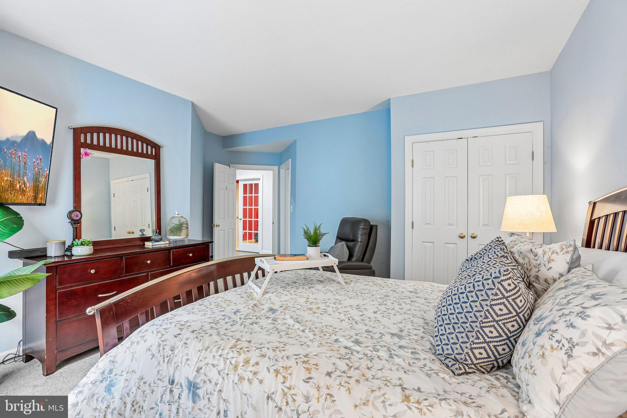 9308 Harrisons Farm Way Gaithersburg, MD 20882 - Photo 55 of 92 Lower level bedroom 5